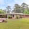 Palmetto Cottage with Fire Pit, Game Table and More! - فيربورن