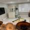 Spacious bright home close to shops and cafes
