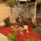 Spacious bright home close to shops and cafes