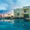 Krabi Front Bay Resort - مينْغكرابي