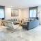 AB Properties -Design House Marbella- 3 mn de Puerto Banus Beach - Golden Mile - Tropical Garden and Pool