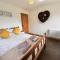 3 Bed Detached Cottage Log Burner Mountain Views