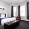 Large Stylish Newbury Street Studio w/ Kitchen - Boston