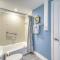 Beach House Condominiums B502 - Beachfront with Pool, WiFi, & Beach Service - Дестин