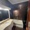Quarto no centro com 2 camas e hidromassagem
