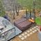 Treetop A-frame Cabin, Family Friendly with Hot Tub - 箭头湖