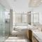 Pandanus Beach House - Direct Beach Access