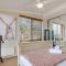 Escape To Narrabeen @ Sydney Northern Beaches - Home Away From Home