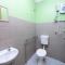 MRJ Hotel Wakaf Che Yeh 2