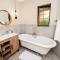 Celtis Manor Guesthouse