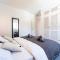 2bed beach apartment , first line lux
