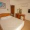 Celeste Hotel