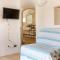 Trullo Vittoria Ostuni with private swimming pool
