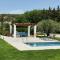 Elia Suites