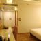 Glades Hotel