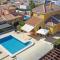 SR105 4 Bed Family Villa with Private Pool - Alicante