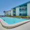 Beach Front Condo Sea View Play at Gulf Place - هولمز بيتش