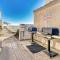 Beach House Condominiums C103 - Beachfront with Pool, WiFi, & Beach Service - Дестин