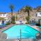 LV310 Single Story LV Townhome Next to the Pool