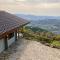 Mountain Log Cabin O Garrano