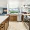 Wailea Elua Village 803, Ocean Views, Modern Reno - Уэйлея