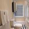 Quayside Property 3br 6 Beds & Onsite Parking
