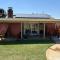 Peaceful & Cozy 3 bedroom Ranch-Home w/Fireplace
