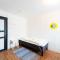 Lydersen Rorbuer Hostel & Apartments - Fredvang