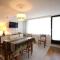 Appartement T3 au Mont-Dore - Balcon, Parking, Proche Centre Ville, 6 Pers, Charges Incluses - FR-1-415-147