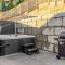 Premium Lakefront Unit Spa Pool - Taupo