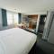 Harbor Landing Resort - Vineyard Haven