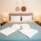 Alkioni Suites, beachfront, with mountain view - 科基诺斯皮格斯