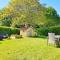 Quiet and cozy apartment close to nature in villa.