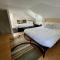 Oakland Beach Cottage - Sleeps Up To 4