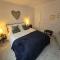 Free Parking, Outdoor Decking - Flanders Cottage