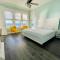 Bayfront Retreat with Private Pier for All Ages - Navarre