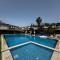 Carmina Hotel