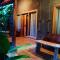 Umah Kayu 1-Menjangan homestay - 班尤温当