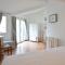 Stunning Home In Saint-Vaast-La-Hougue - 圣瓦斯特拉乌格