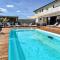 Gorgeous Home In Nalliers With Private Swimming Pool, Can Be Inside Or Outside - Nalliers