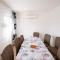 3 Bedroom Nice Home In Vodnjan