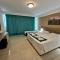 Sunny Blue Hotel