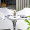Pelicans Rest - Experience a Waterfront Beach Retreat, Pet Friendly