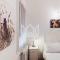 Gold Apartment