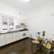 Elegant Family Retreat Near Beaches & Sydney CBD