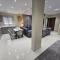 الشقق الفاخرة Modern Apartments of 3 Bedrooms 5 minutes to Haram