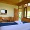 Cascade Mountain Retreat Manali