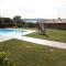 Panorama lake view, pool & garden, 2 bathrooms, kingsize & single-beds, fast Internet