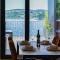 Sea View Apartment Zure