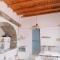 Naxos Mountain Retreat - Tiny House Build on Rock - Kóronos